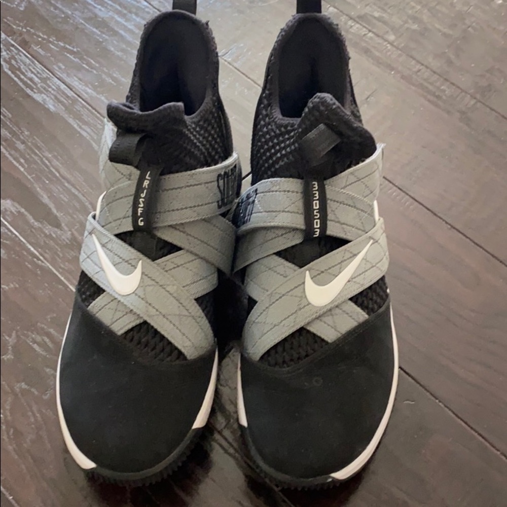 LEBRON SOLDIER XII 12